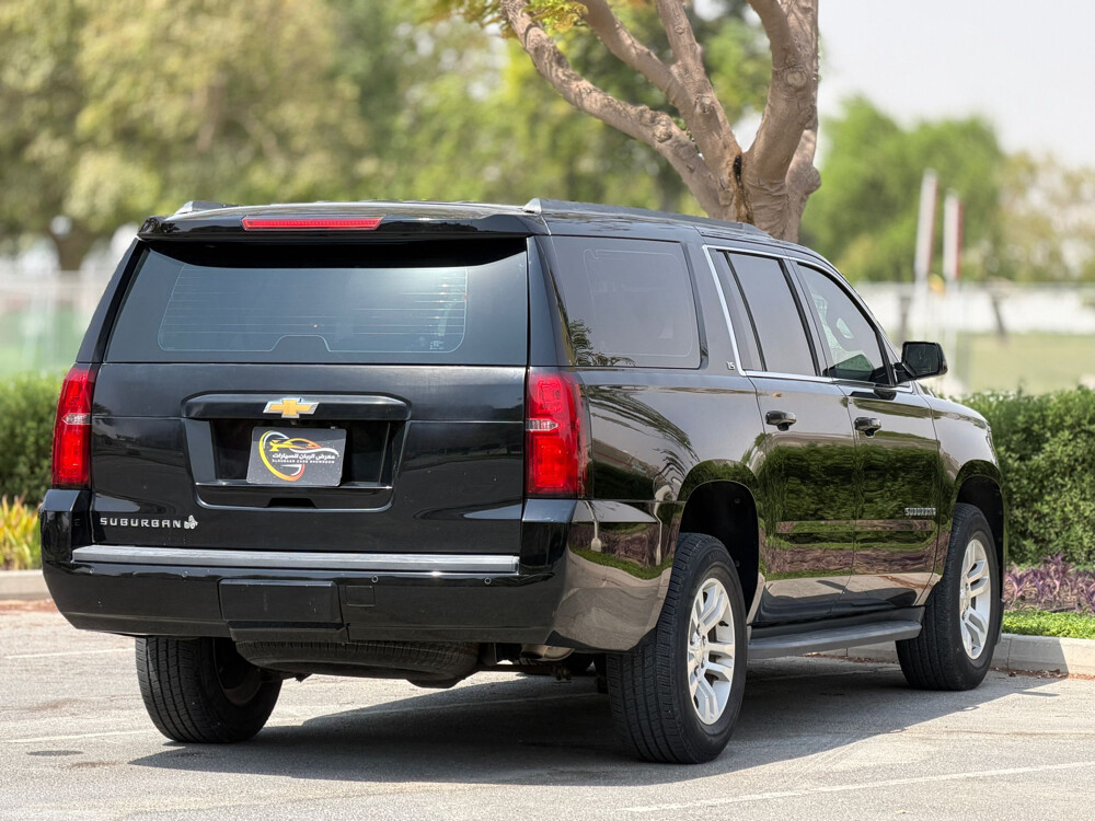 Chevrolet suburban - 6