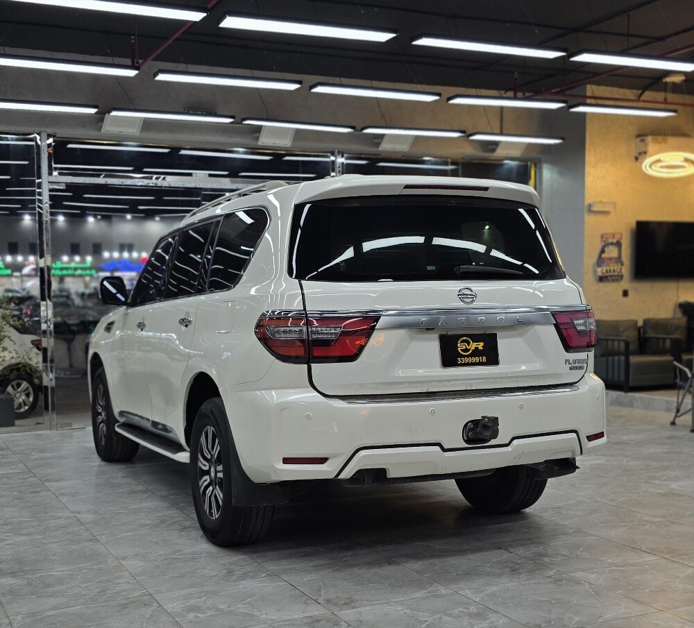 Nissan Platinum - 7