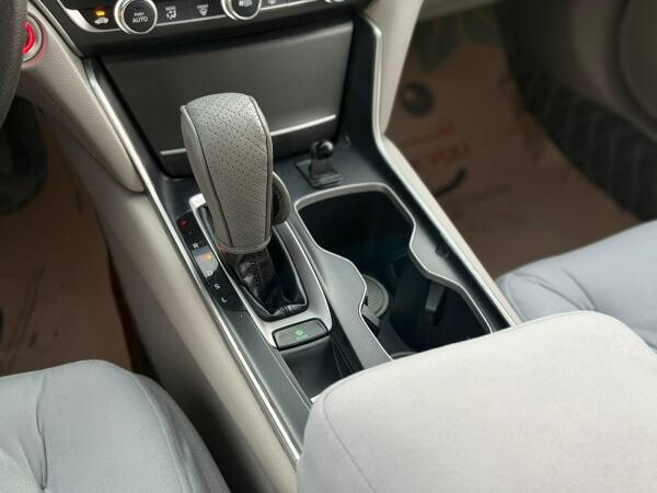 Honda Accord 2020 - 10