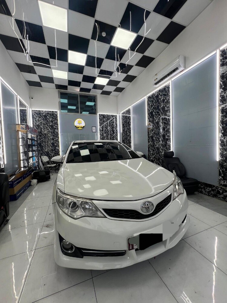 Camry GLX full option with sunroof - 3