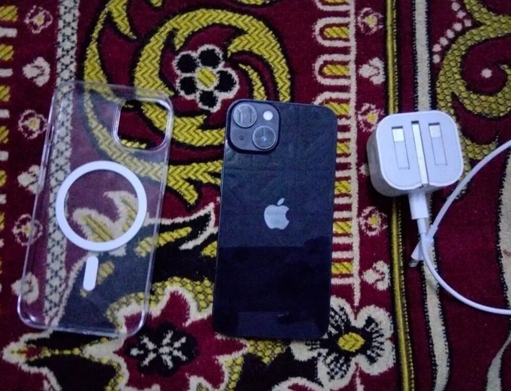 Iphone 14 USA model E sim - 2