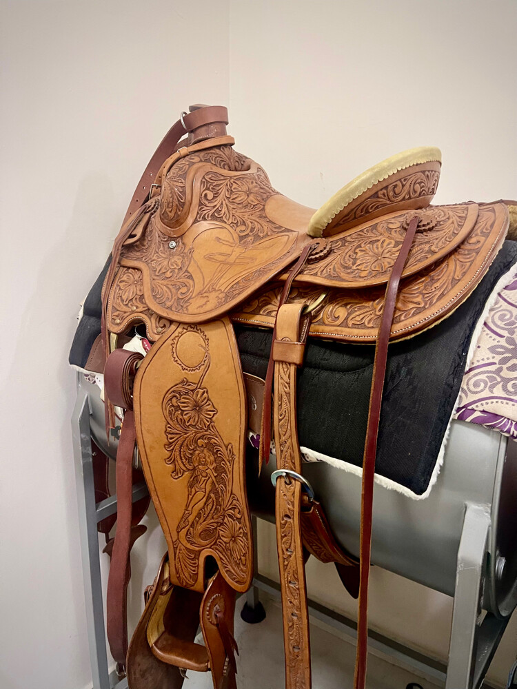 RARE: Never Used Western Saddle - 3