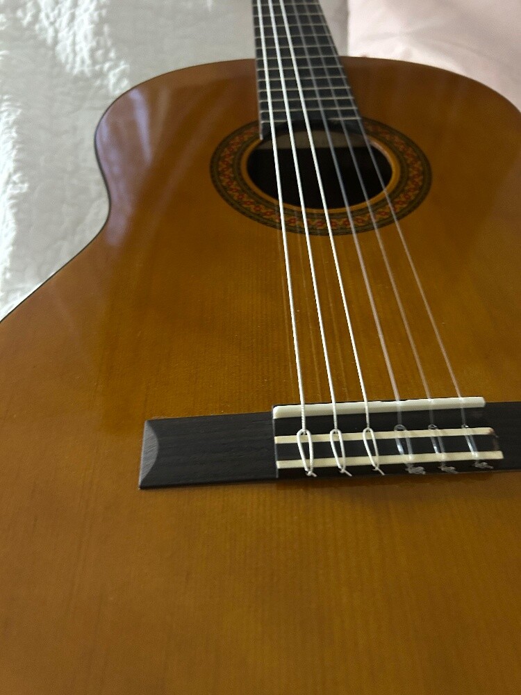 brand new guitar YAMAHA C40 + bag - 2