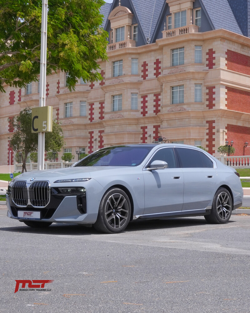 BMW 740i M - 1