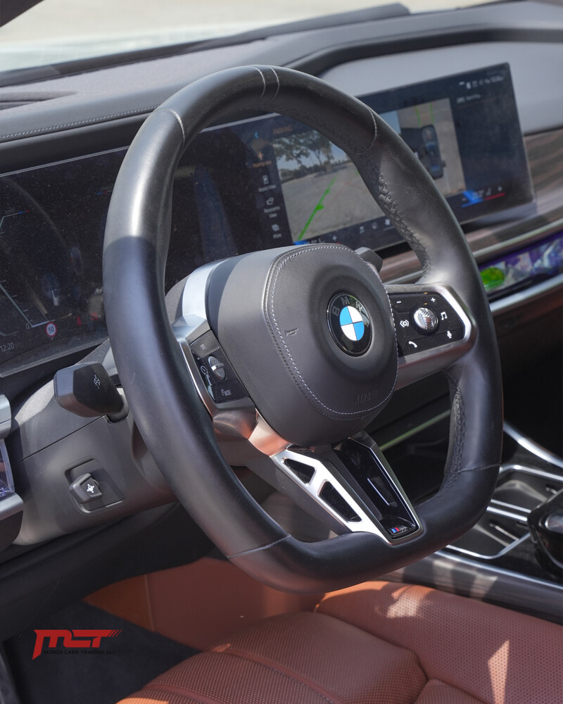 BMW 740i M - 7