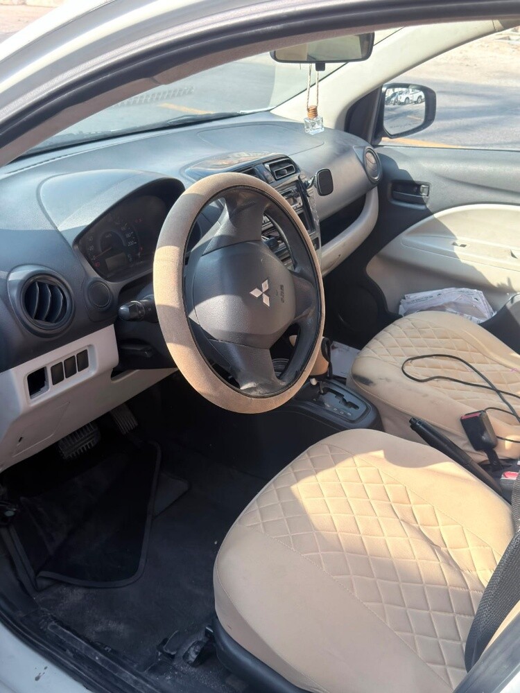 Mitsubishi Attrage 2014 - 4