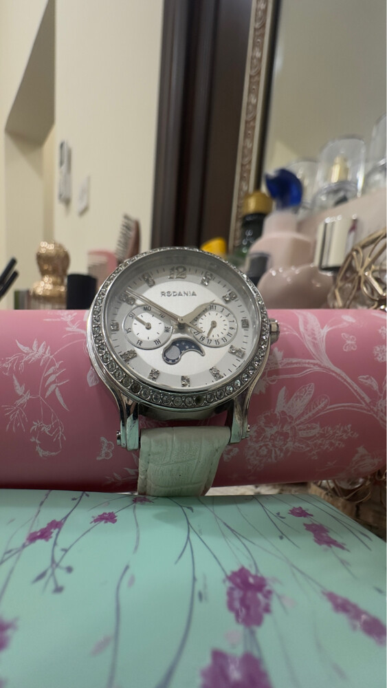 Rodania Swiss Leather Quartz Watch - 4
