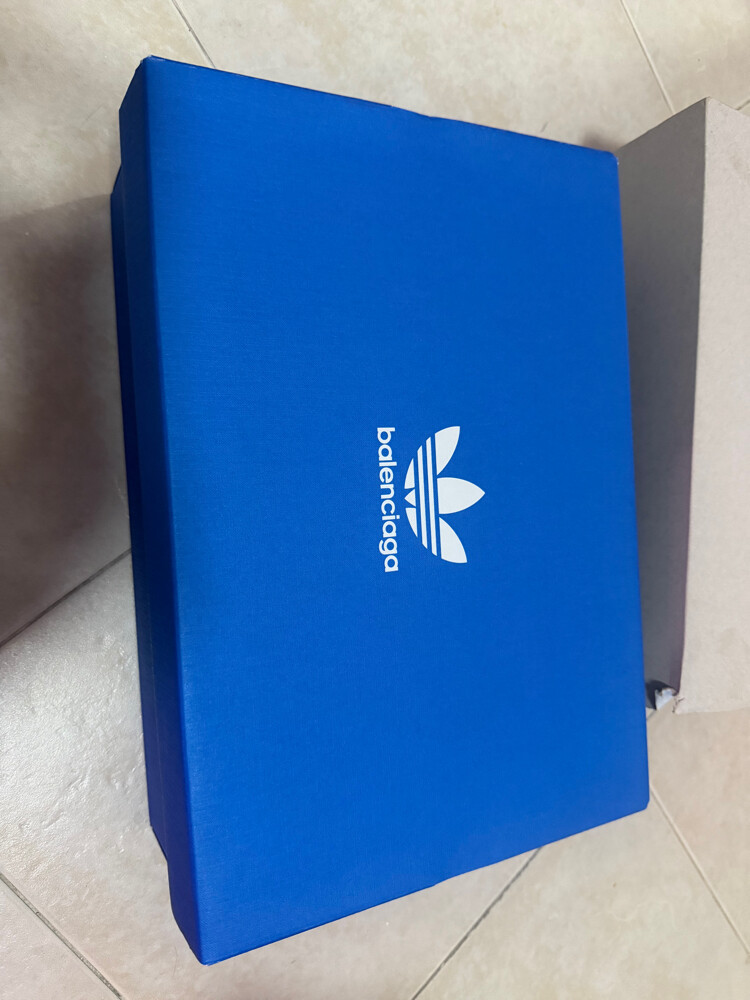 Balenciaga x adidas Track Forum Low - 2