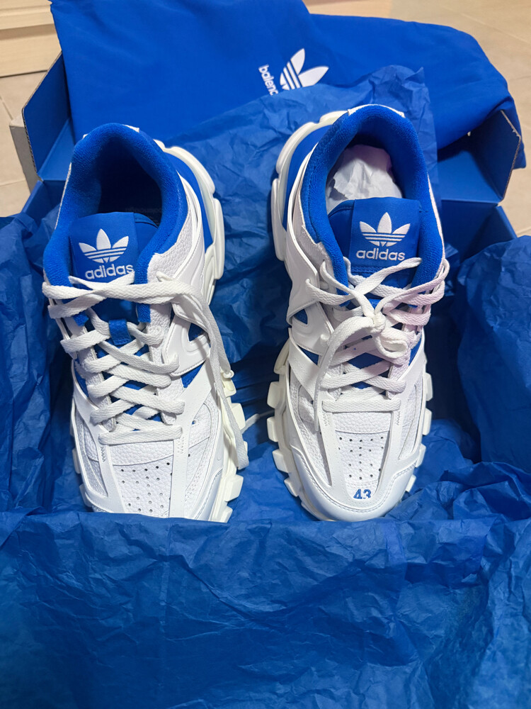 Balenciaga x adidas Track Forum Low - 5