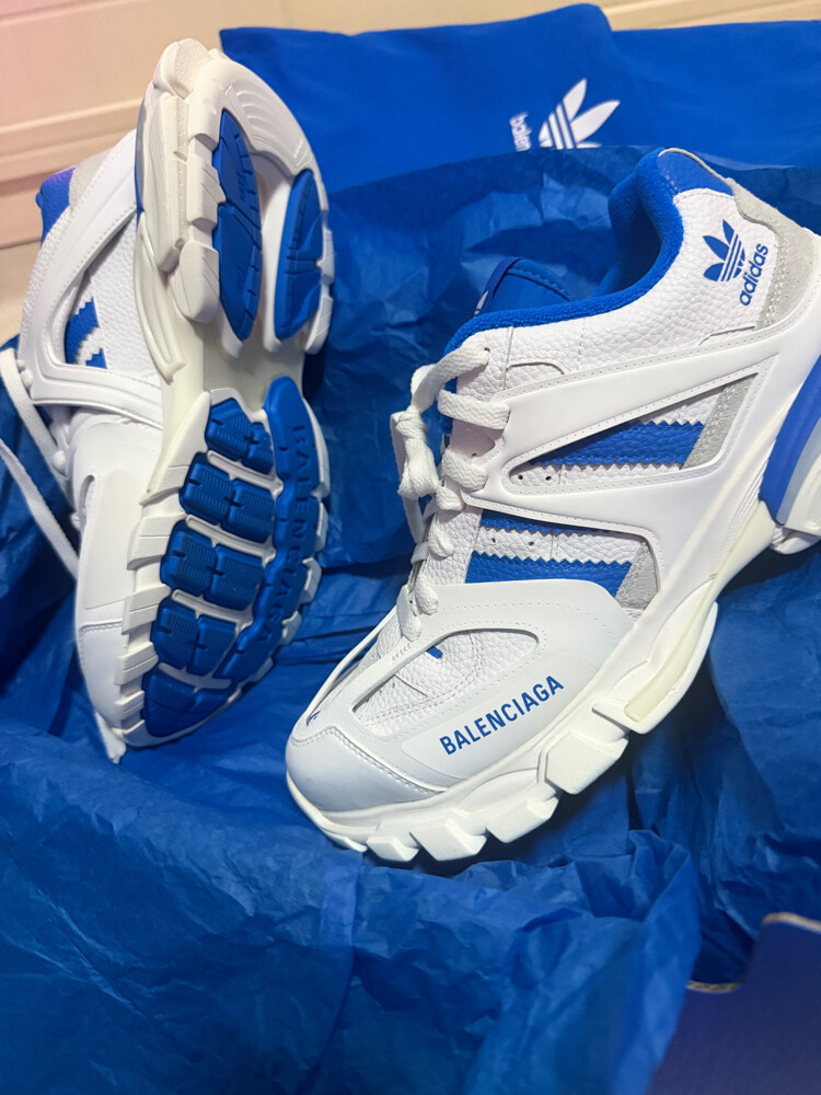 Balenciaga x adidas Track Forum Low - 8