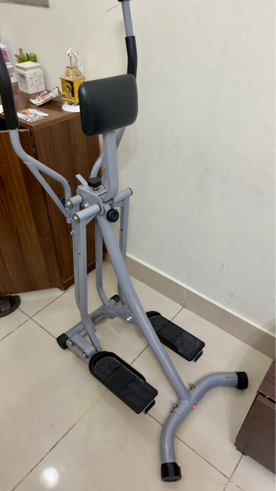 جهاز للمشي استعمال قليل  - 1