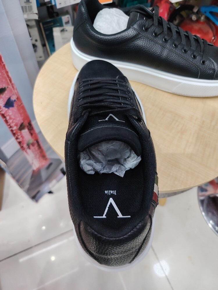 Italian strong shoes.. 41,42,43,44 - 6