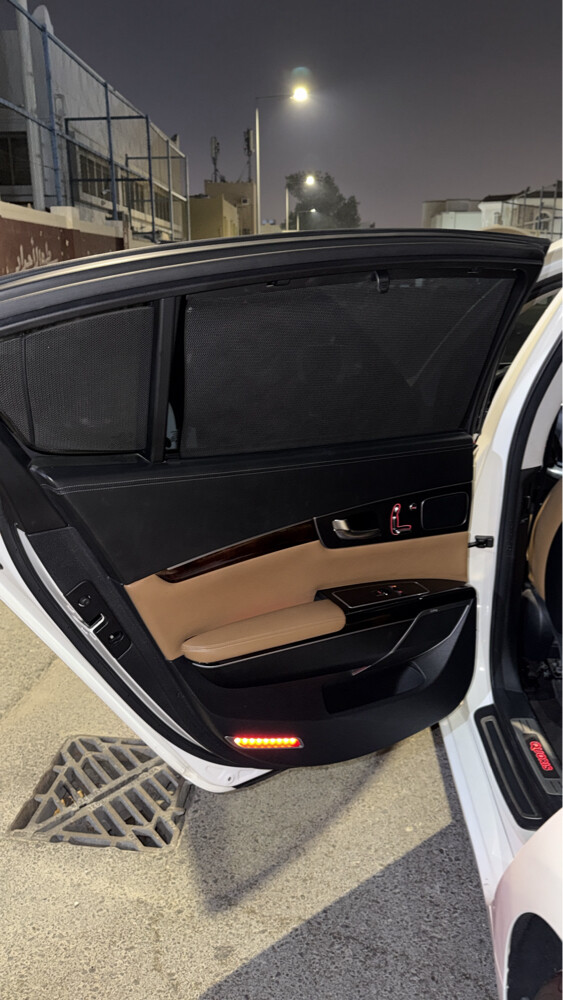 Kia quoris 2016 - 7
