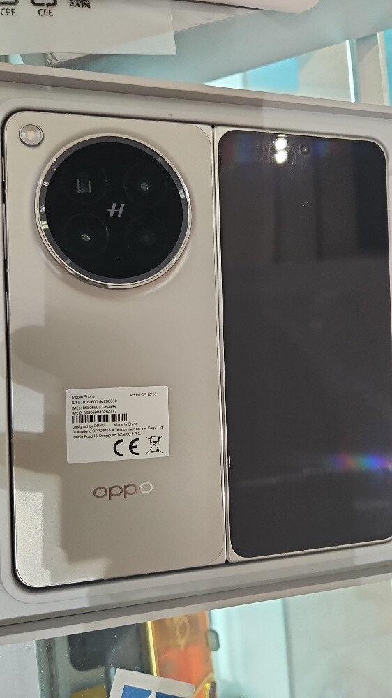 Oppo find N6 512gb - 1