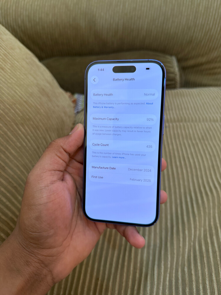 iPhone 16 128GB - 2