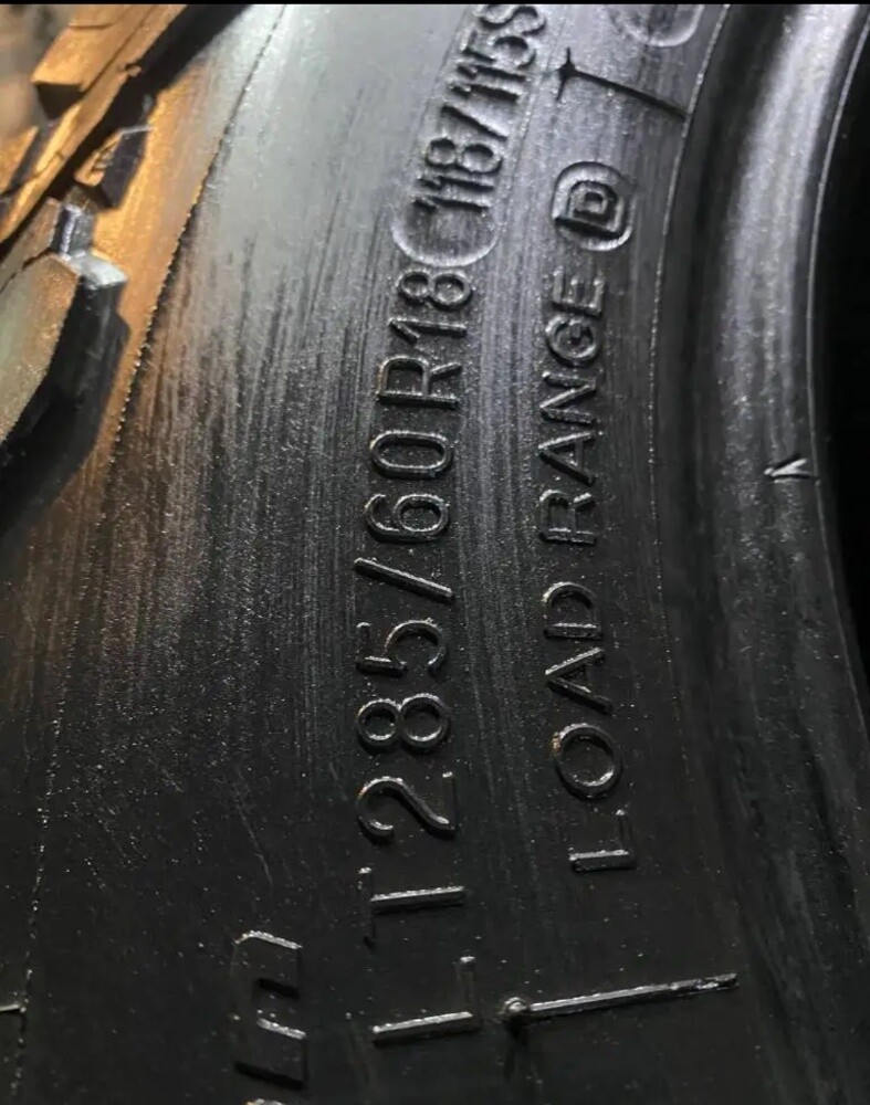 LT.285/60/R18.Bfgoodrich Brand - 3