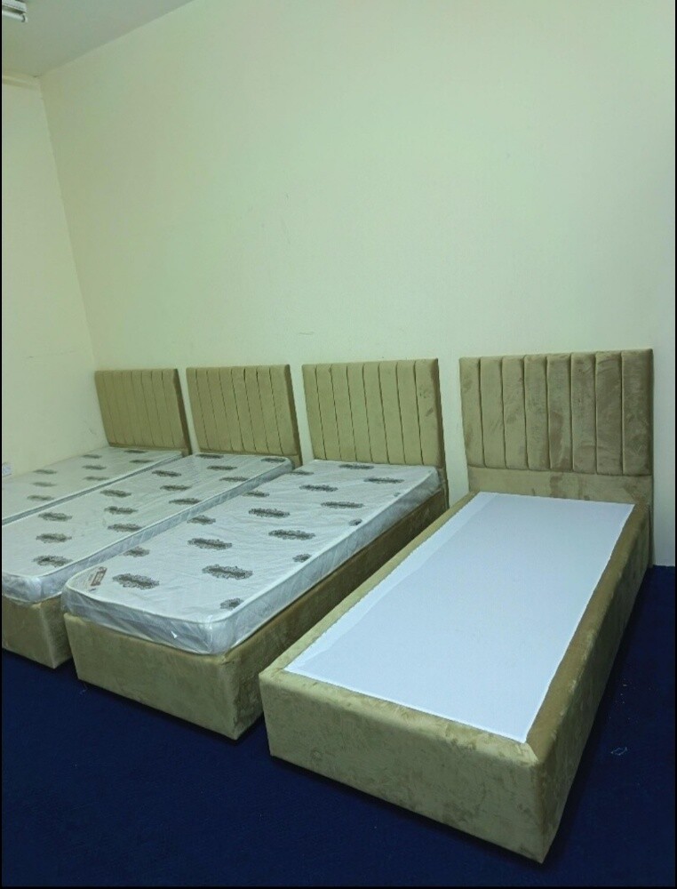 selling furniture - 20