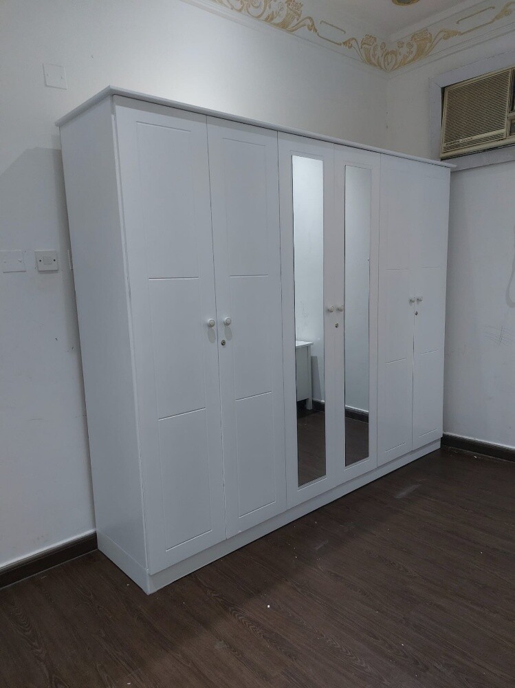 selling furniture - 27