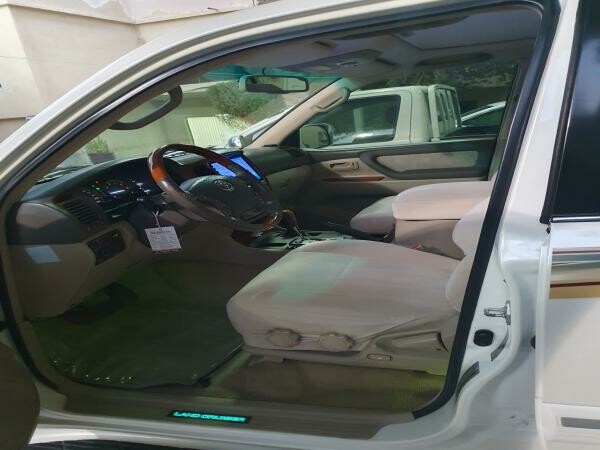LAND CRUISER VX-R 2006 - 3