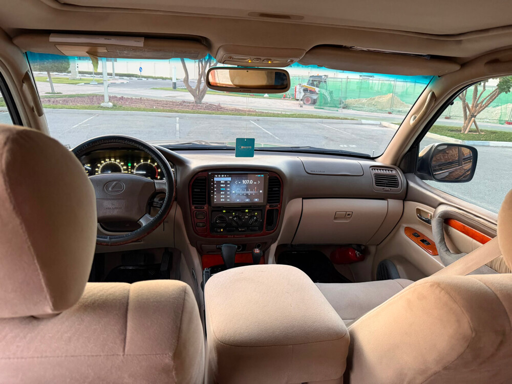 LEXUS LX470 1998 Registered in 08 - 7