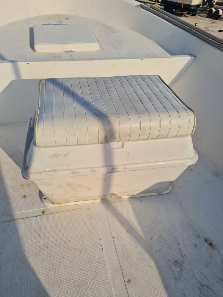 boat chairs - 8