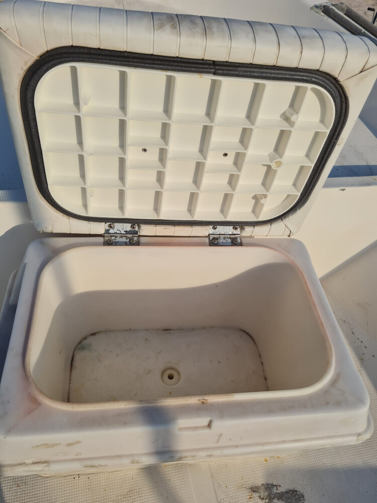 boat chairs - 9