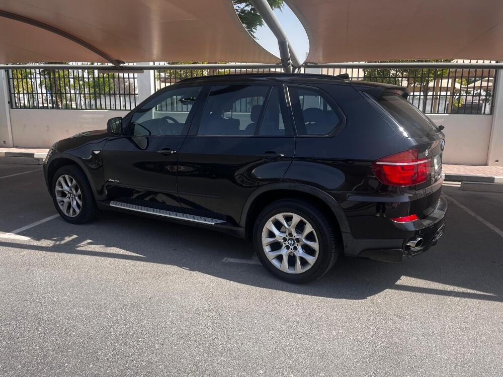 A distinctive car with full options - 2