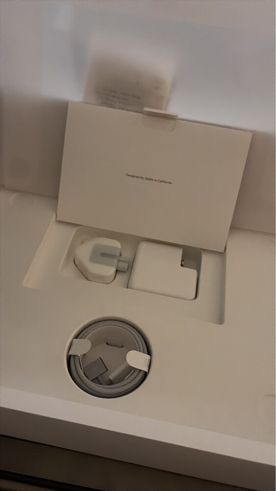 MacBook PRO 14” m3 - 5