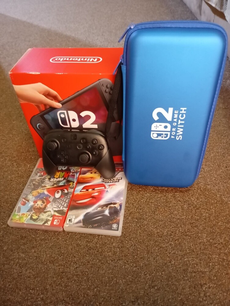 Nintendo switch 2 like brand new - 9