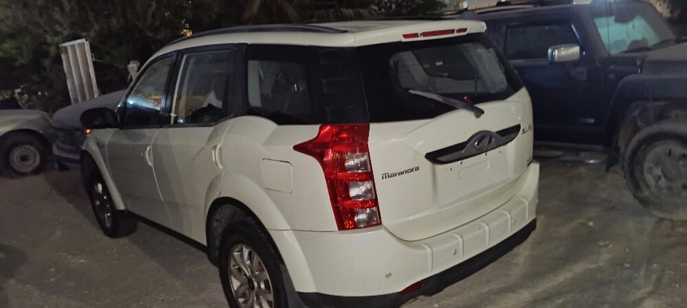 2018 Mahindra XUV - 6