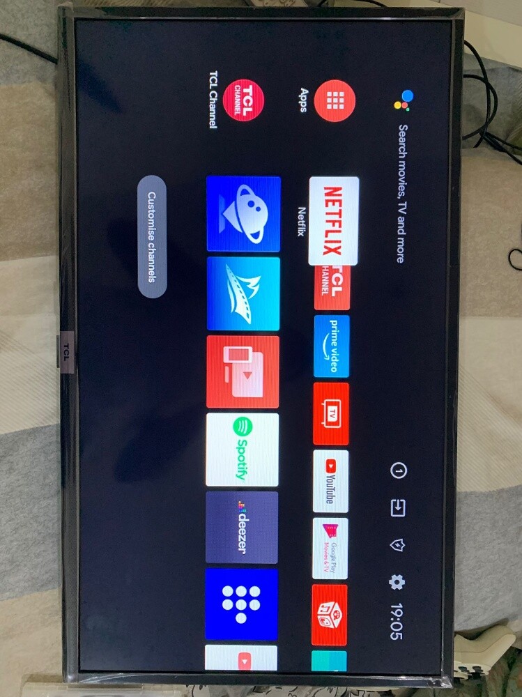 Android Tv only 1 week used. - 2