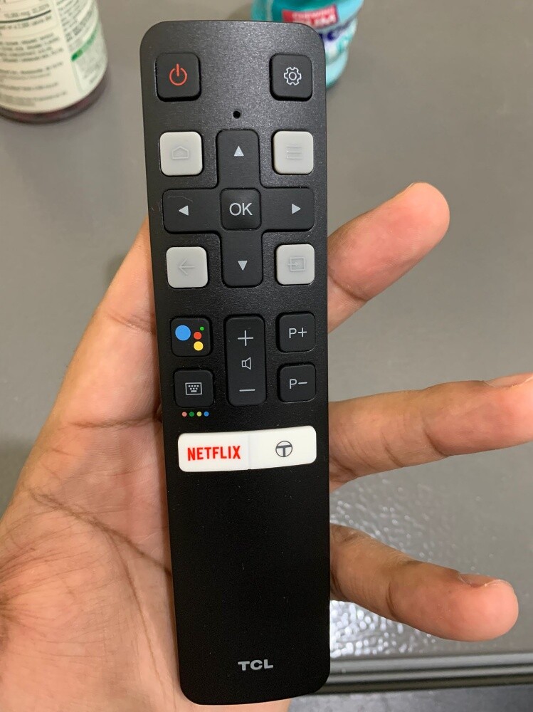 Android Tv only 1 week used. - 1