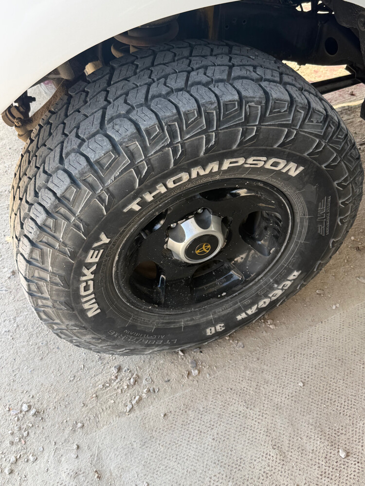 Mickey Thompson Baja Boss A/T 285/7 - 1