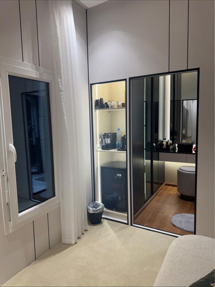 cabin kitchen toilet - 3