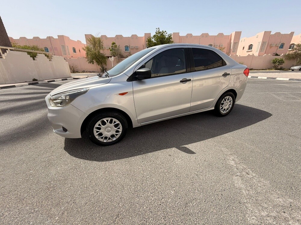 Ford Figo - 5