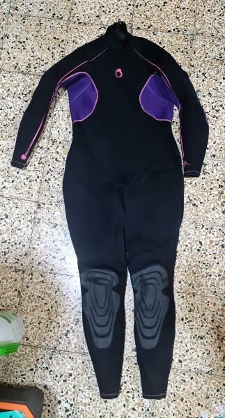 Diving Suit, Women's, brand new - 1