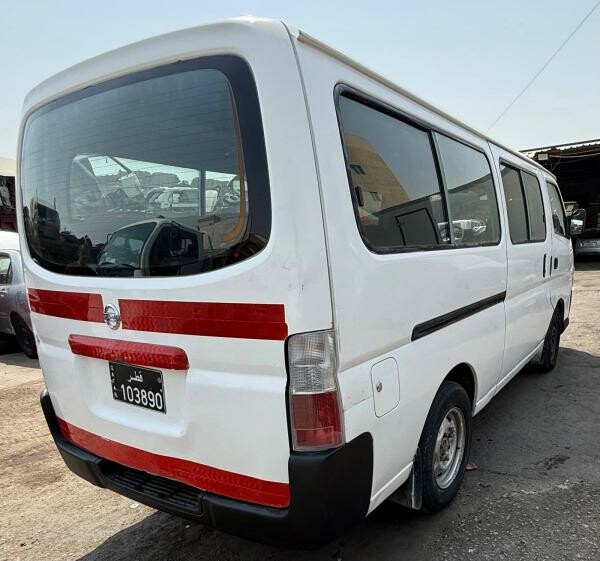 NISSAN URVAN 2010 - 1