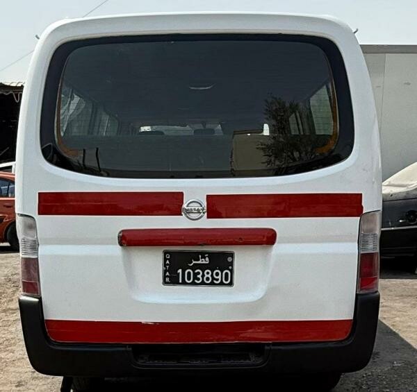 NISSAN URVAN 2010 - 4