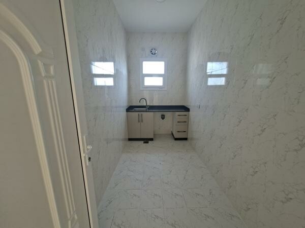 7BR VILLA FOR  RENT - UMM AMAD |12K - 12