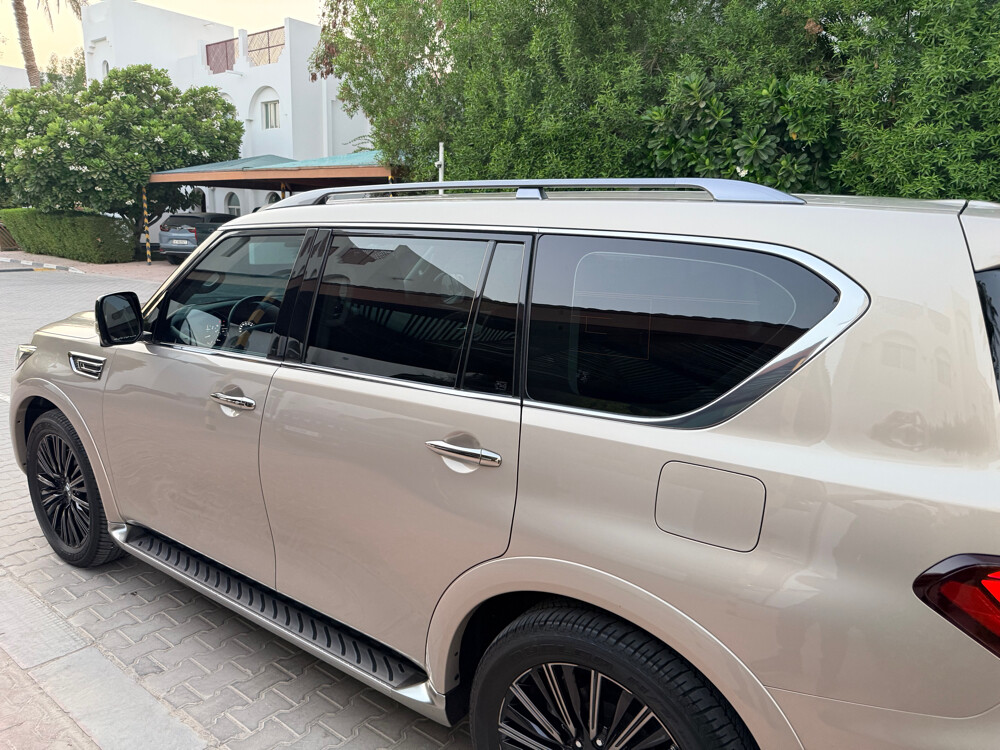 2024 Infiniti QX80 Black Edition - 3