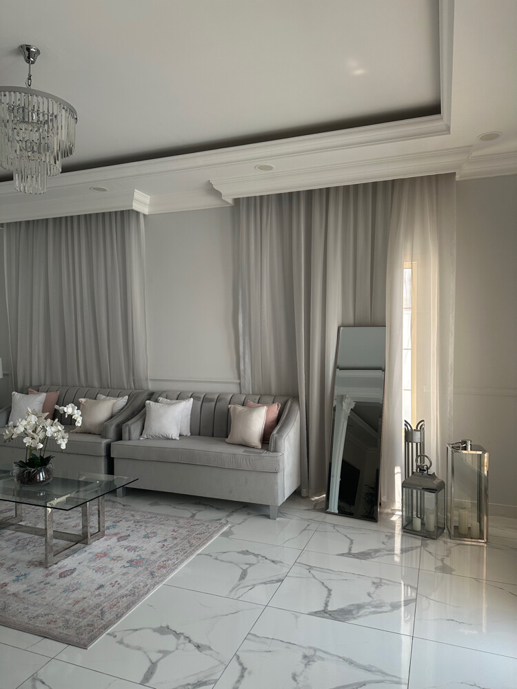 sale living room - 2