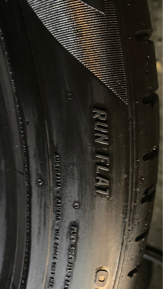 front 275/40/21 back 315/35/21 Pire - 7