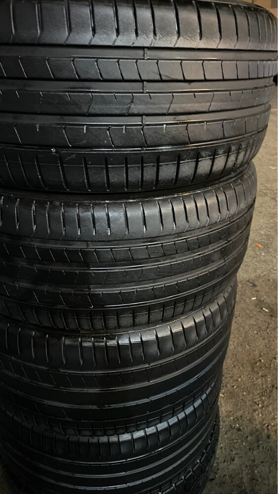 front 275/40/21 back 315/35/21 Pire - 6