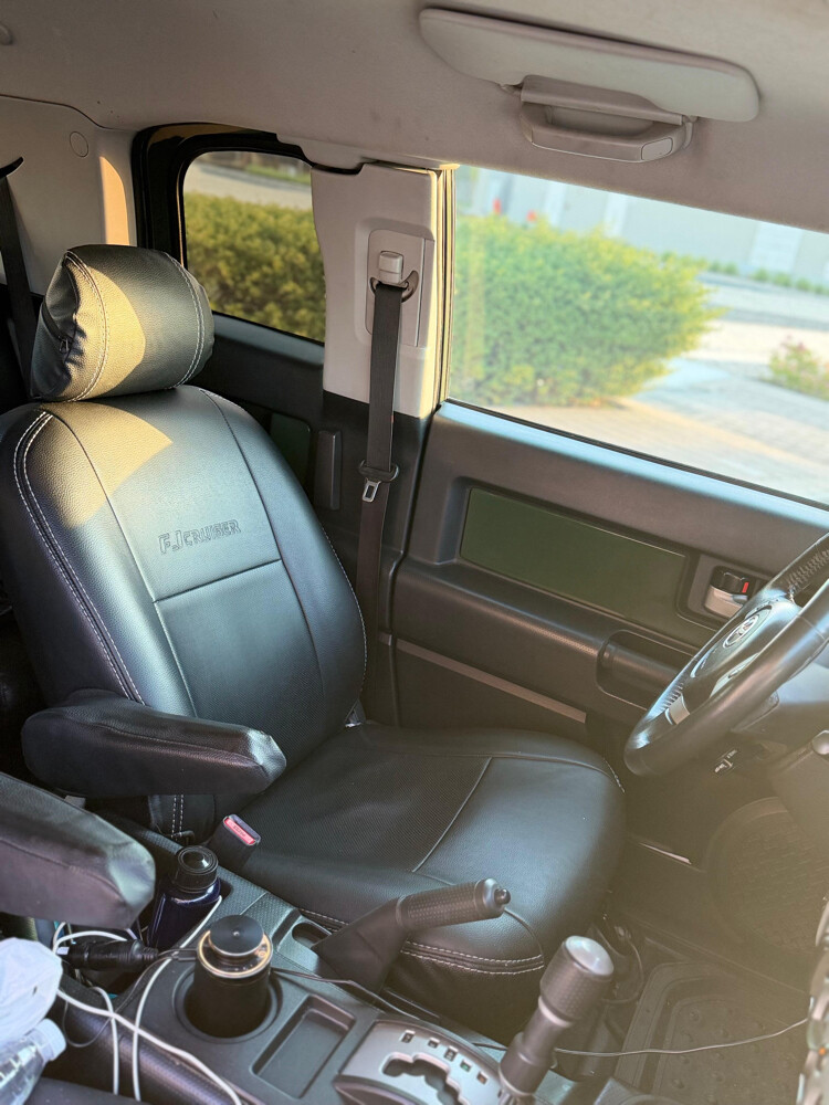 fj cruiser 2012 - 5