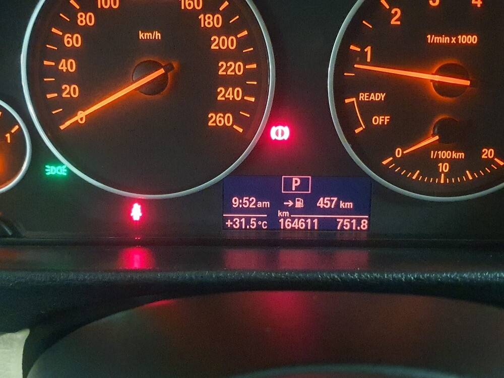 Bmw 320i model 2012 - 3