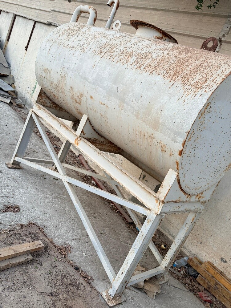 Heavy Duty Cylindrical Metal Storag - 2