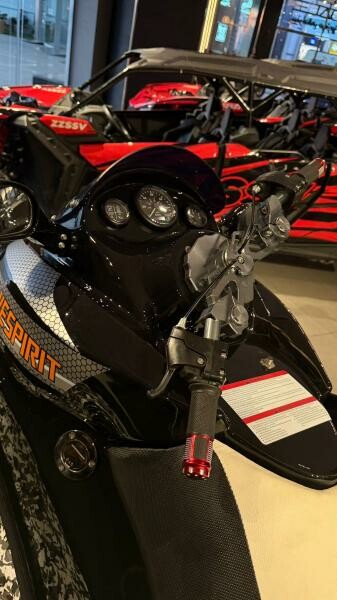 1300cc CA-1 jet ski - 4