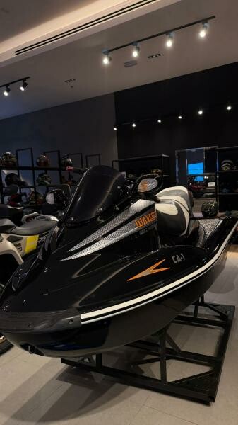 1300cc CA-1 jet ski - 7
