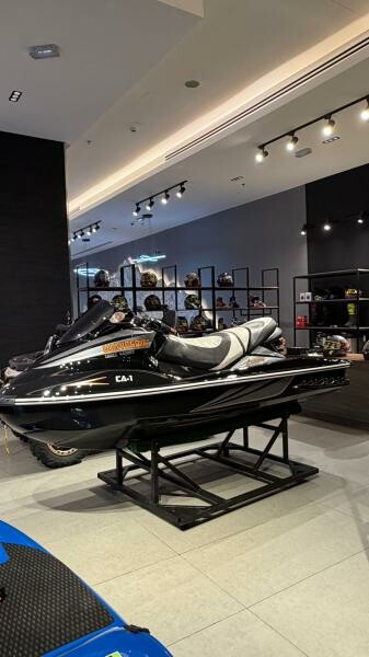 1300cc CA-1 jet ski - 1
