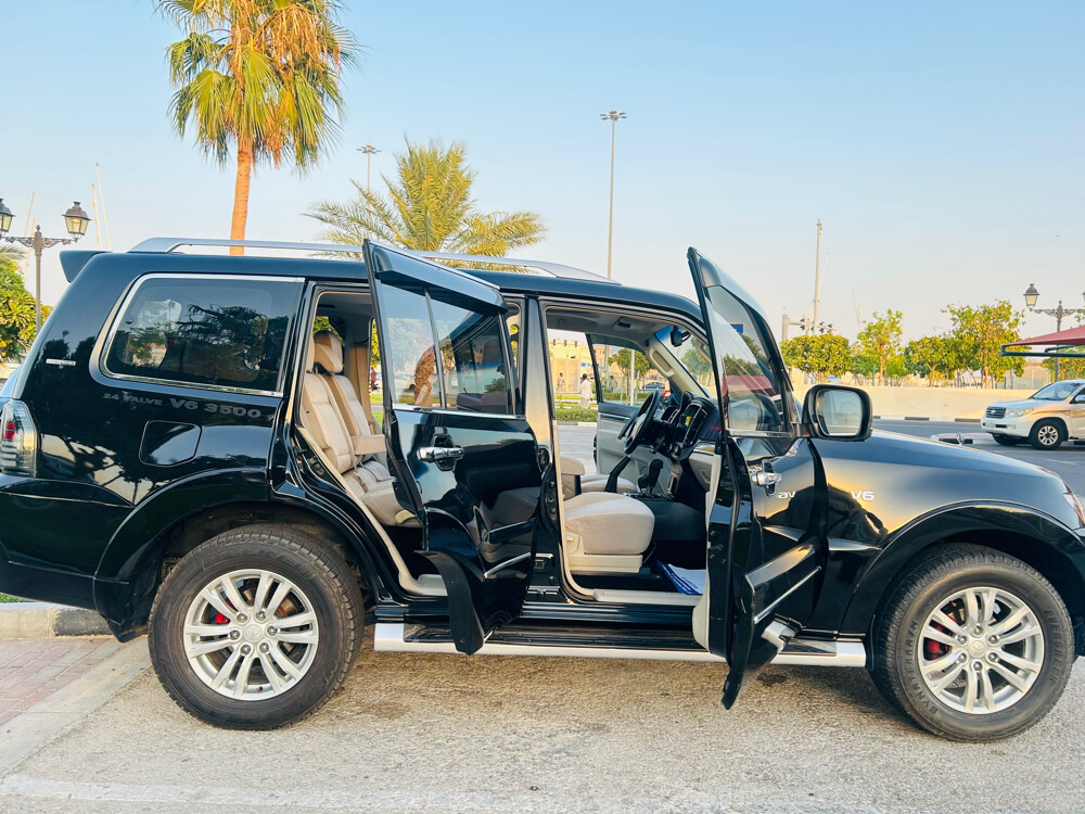 Mitsubishi Pajero Face lifted - 5